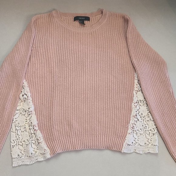 Forever 21 Blush Colored Knit Sweater with Lace Cut Outs - Picture 3 of 9